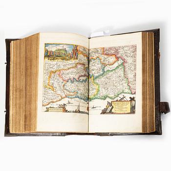Biblia, Nürnberg 1662, med vackert bemålade gravyrer.