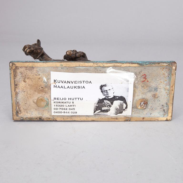 REIJO HUTTU, brons, signerad och daterad -11.