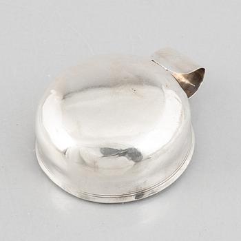 A Swedish silver cup with handle, mark of Erik Löfgren, Umeå 1795.