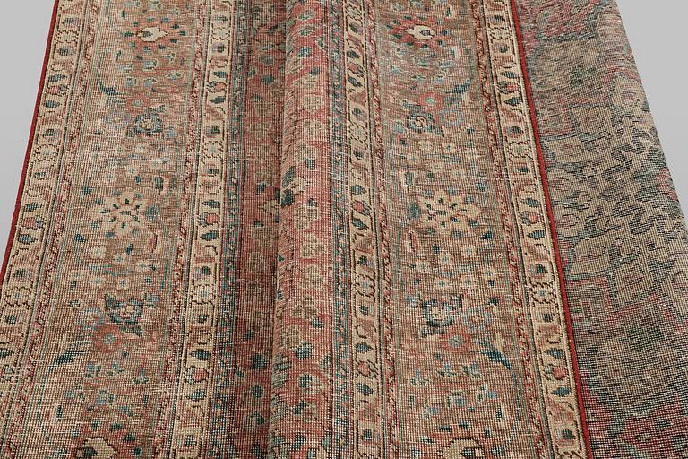 Matta, Persisk, vintage design, ca 268 x 179 cm.