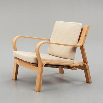 HANS J WEGNER, an easy chair model "GE 271", Getama, Denmark 1960's.