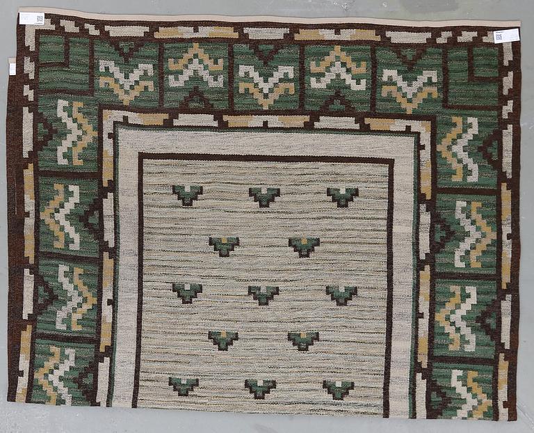 MATTA, sannolikt Sverige, rölakan, 1920/40-tal. Ca 285 x 195 cm.