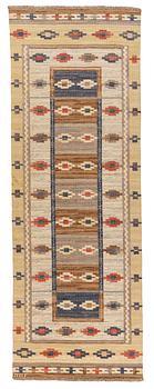 211. Märta Måås-Fjetterström, a carpet, "Ljusa mattan", flat weave, ca 294,5 x 102-104 cm, signed MMF.