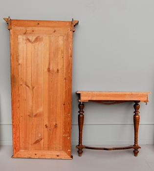 SPEGEL MED KONSOLBORD, sekelskiftet 1900.