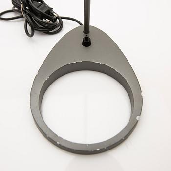 Arne Jacobsen, bordslampa, "AJ", Louis Poulsen, Danmark.