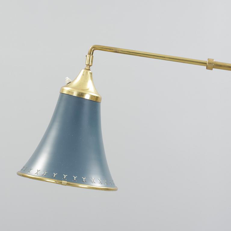 VÄGGLAMPA, omkring 1900-talets mitt.