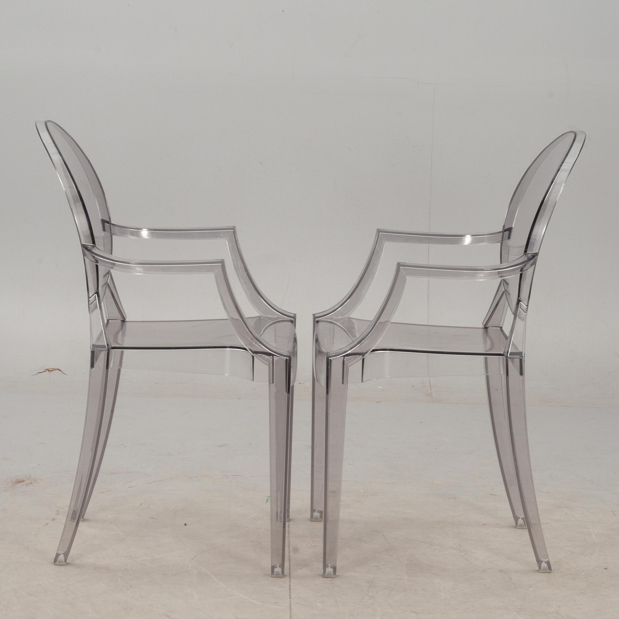 KARMSTOLAR, ett par, "Louis Ghost", Philippe Starck för Kartell.