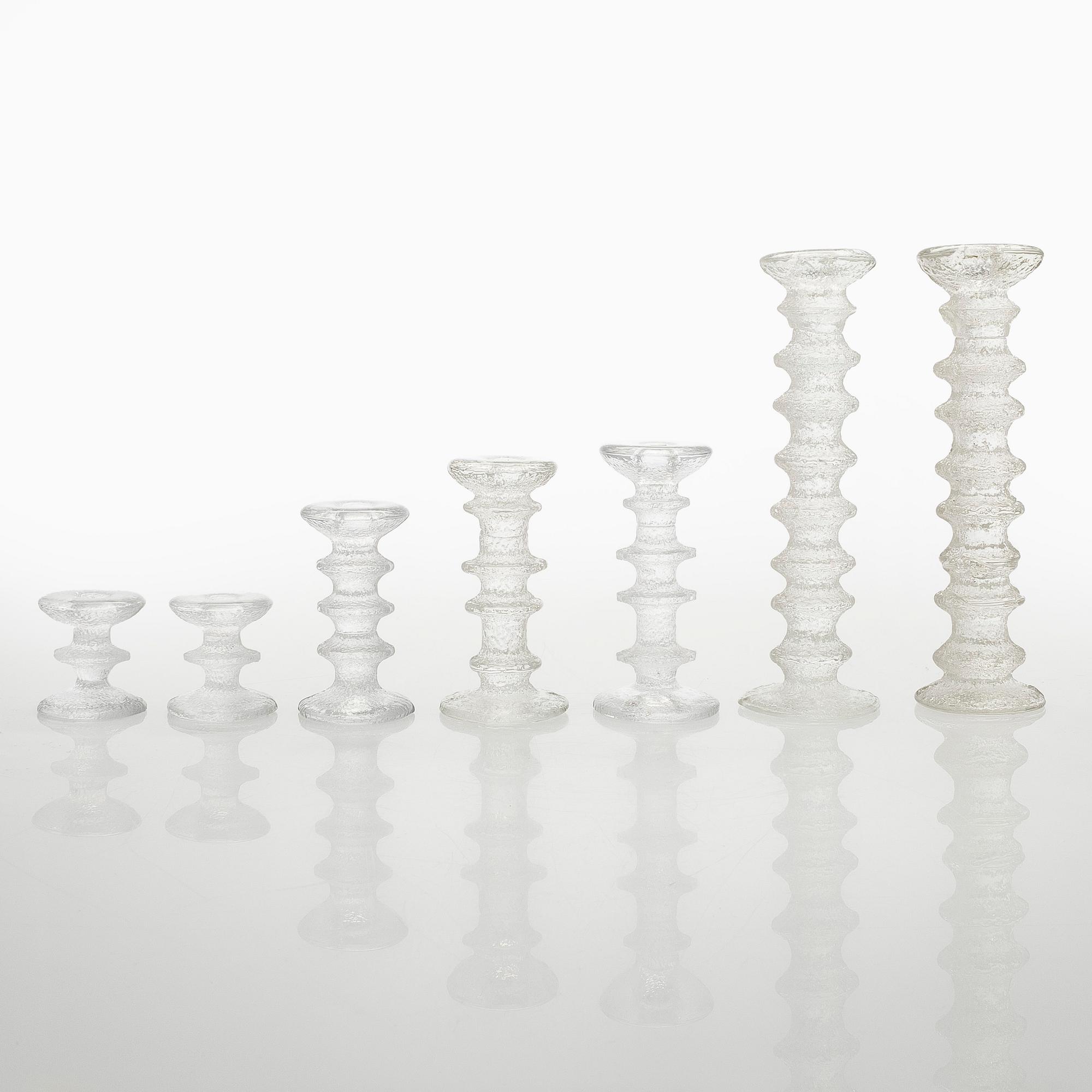 Timo Sarpaneva, kynttilänjalkoja, 7 kpl, "Festivo", signeeratut TS. Iittala.