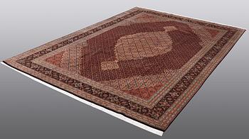 A CARPET, Tabriz, sk Mahi, 60 Raj, 286 x 200 cm.
