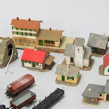 Modelljärnväg med tillbehör, Trix Express, skala HO, Tyskland, 1900-talets mitt.