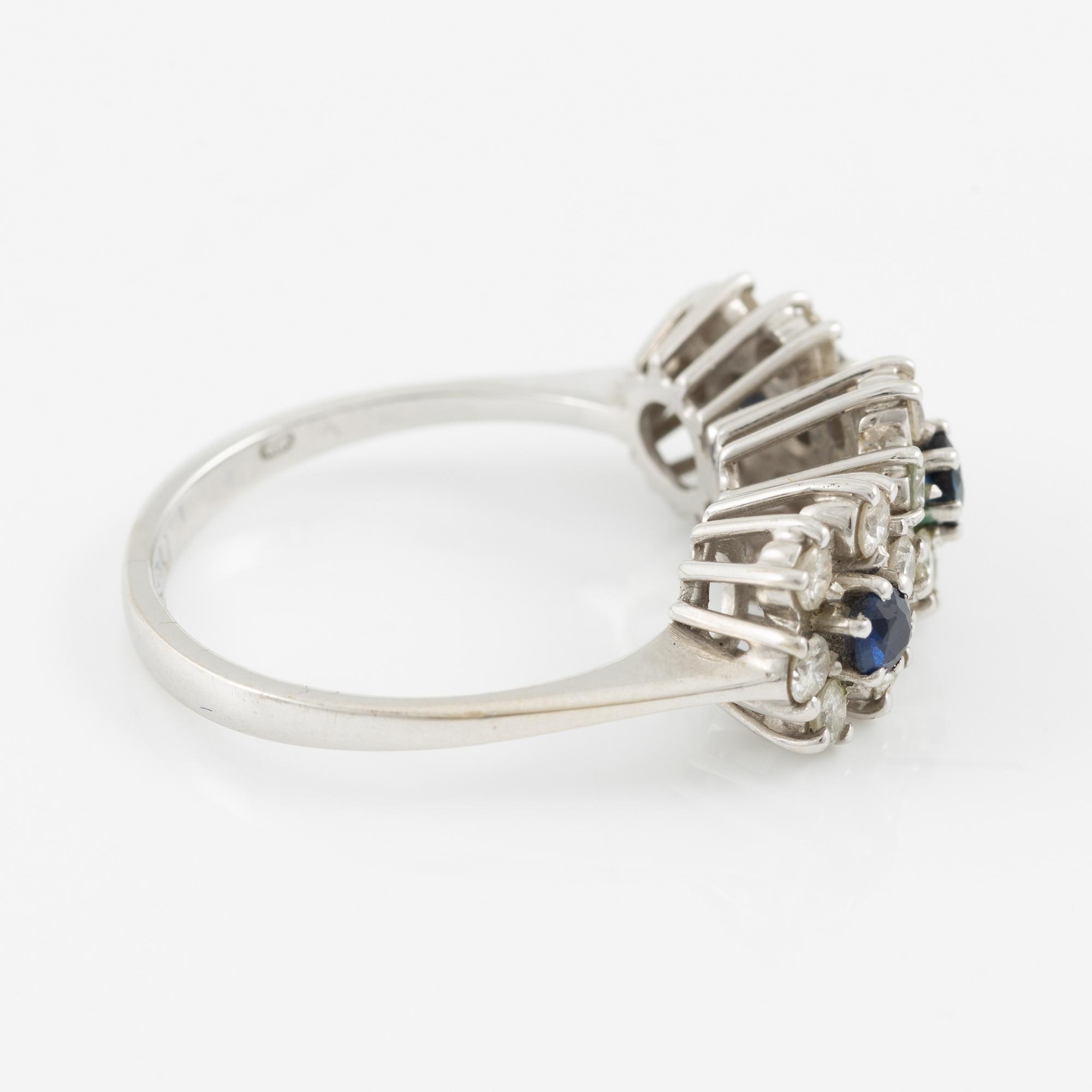 Ring in 18K white gold set with sapphires and brilliant-cut diamonds,.