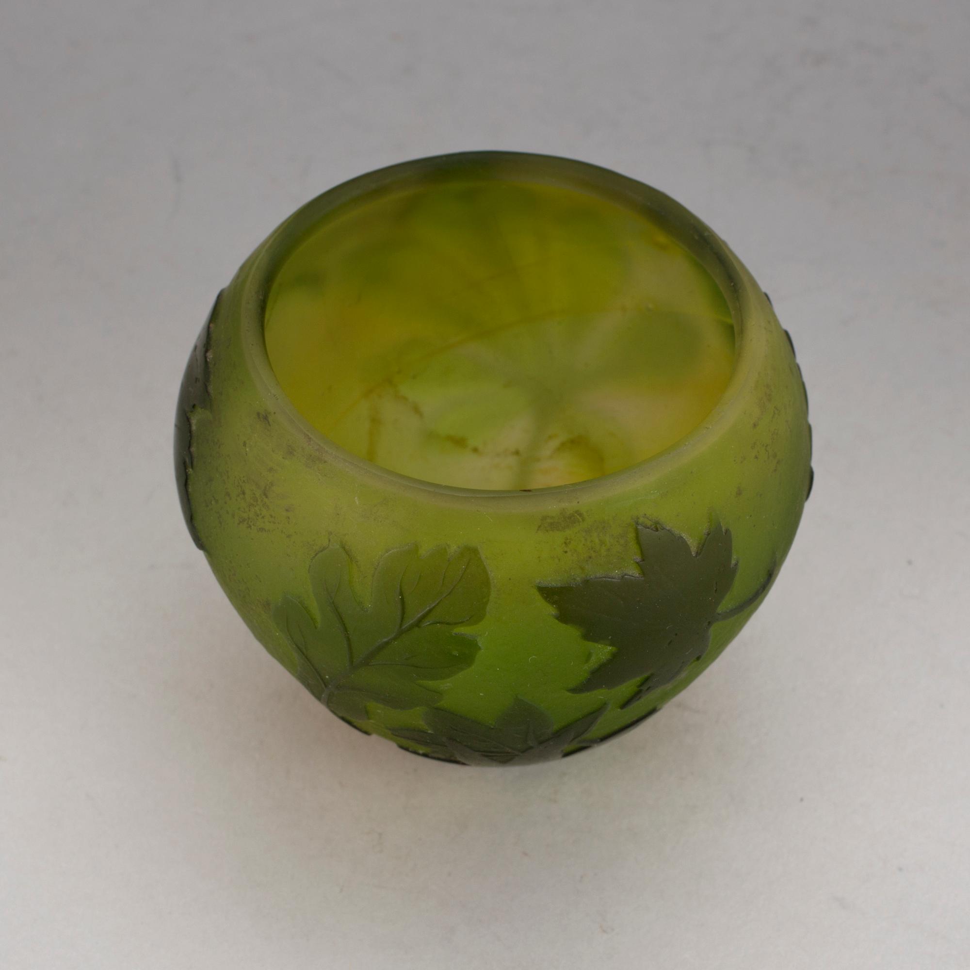 VAS, glas. Emile Gallé, Nancy, Frankrike, 1900-talets början.