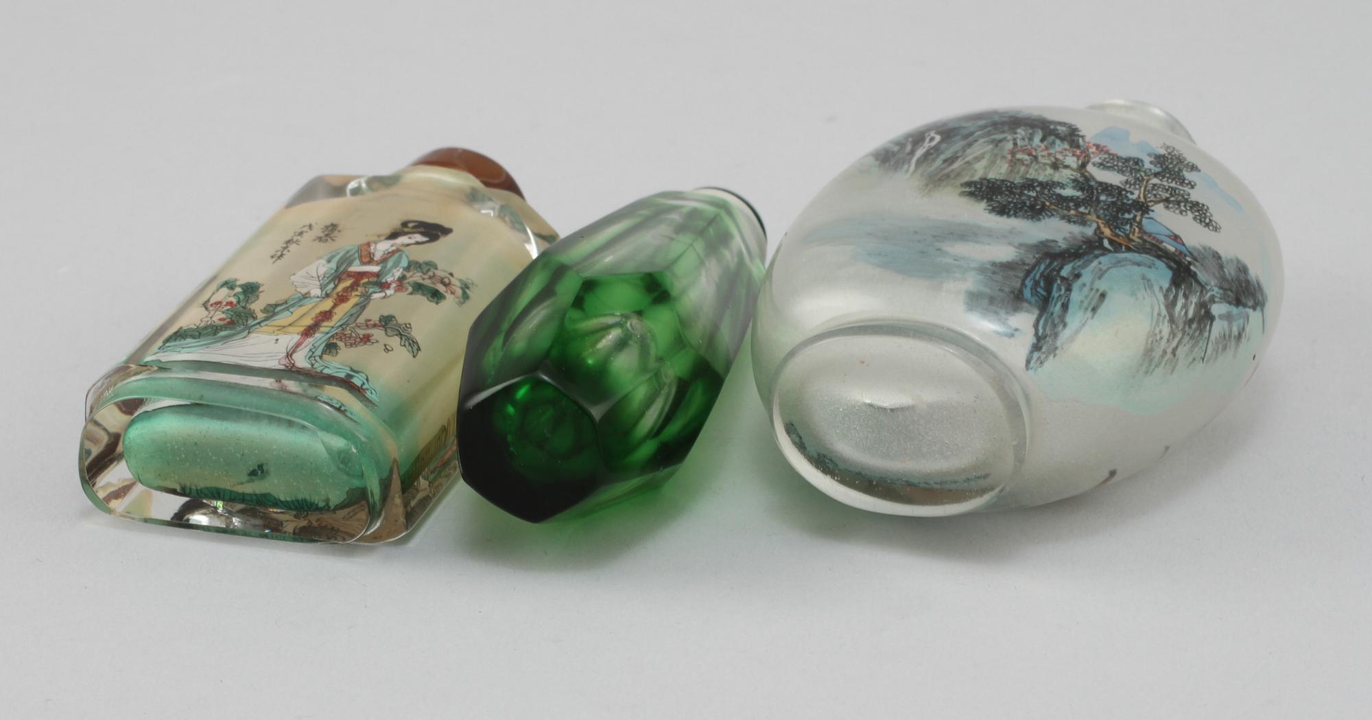 SNUSFLASKOR, 3 st, glas, orientaliska, 1900-tal.
