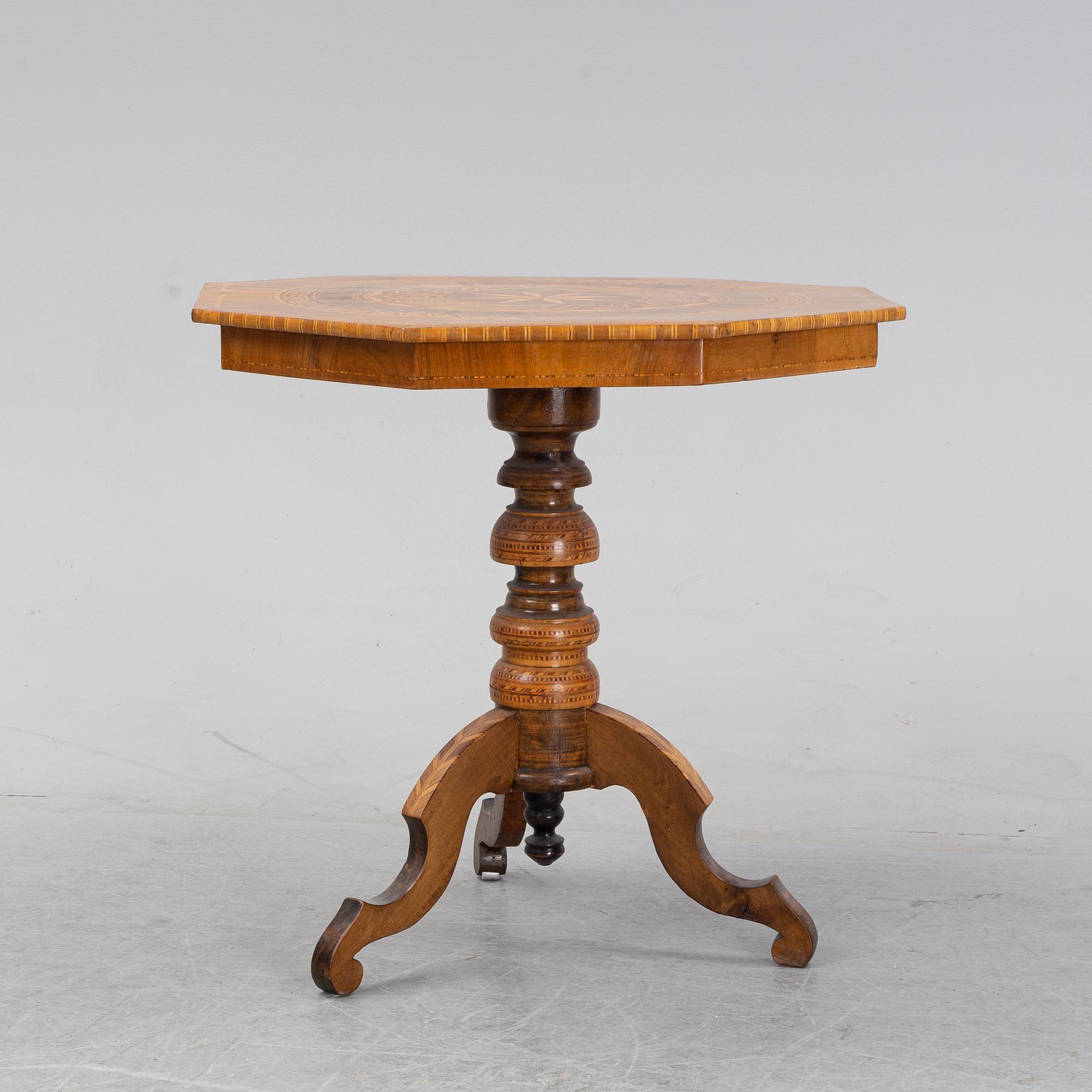 Salongsbord, 1900-tal.