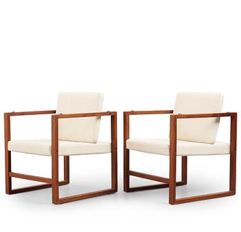 371. Ole Gjerløv Knudsen & Erik Korshagen, a pair of easy chairs for Søren Nielsen & Co, Denmark 1950's-60's.