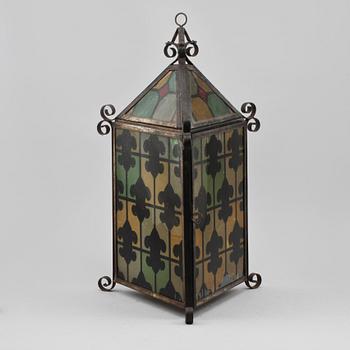 LYKTA, mässingssmide och glas, 1900-talets första hälft.