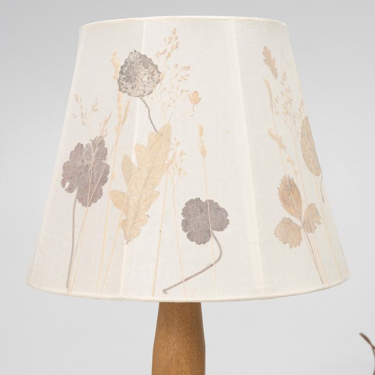 Carl Malmsten, a table lamp.