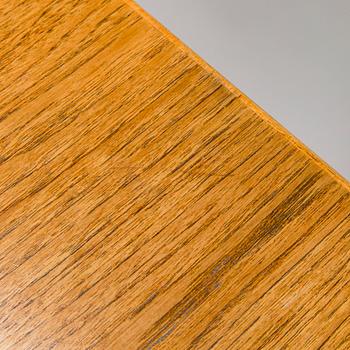 Alvar Aalto, matbord, modell 92 för O.Y. Huonekalu-ja Rakennustyötehdas A.B. 1900-talets mitt.