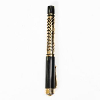 Montegrappa, reservoirpenna, "St Andrews", 18 k guld numrerad 1/7.