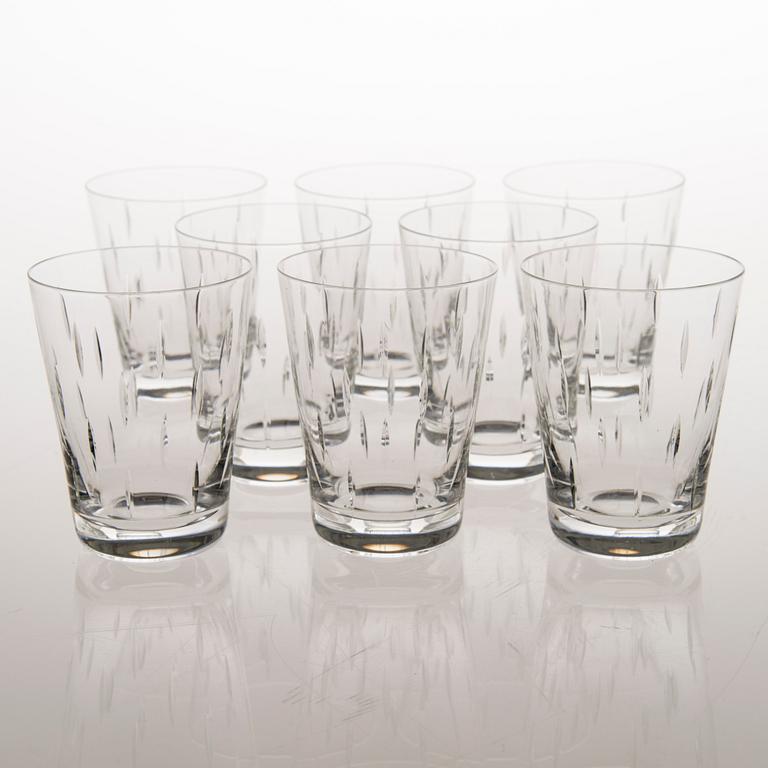 SAARA HOPEA, a 36-piece set of 'Inari' glassware for Nuutajärvi. Designed in 1953.