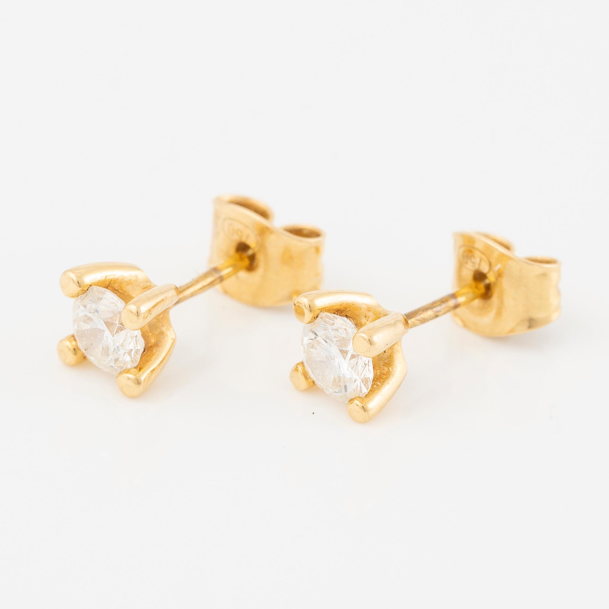 Earrings, a pair, 18K gold with brilliant-cut diamonds.