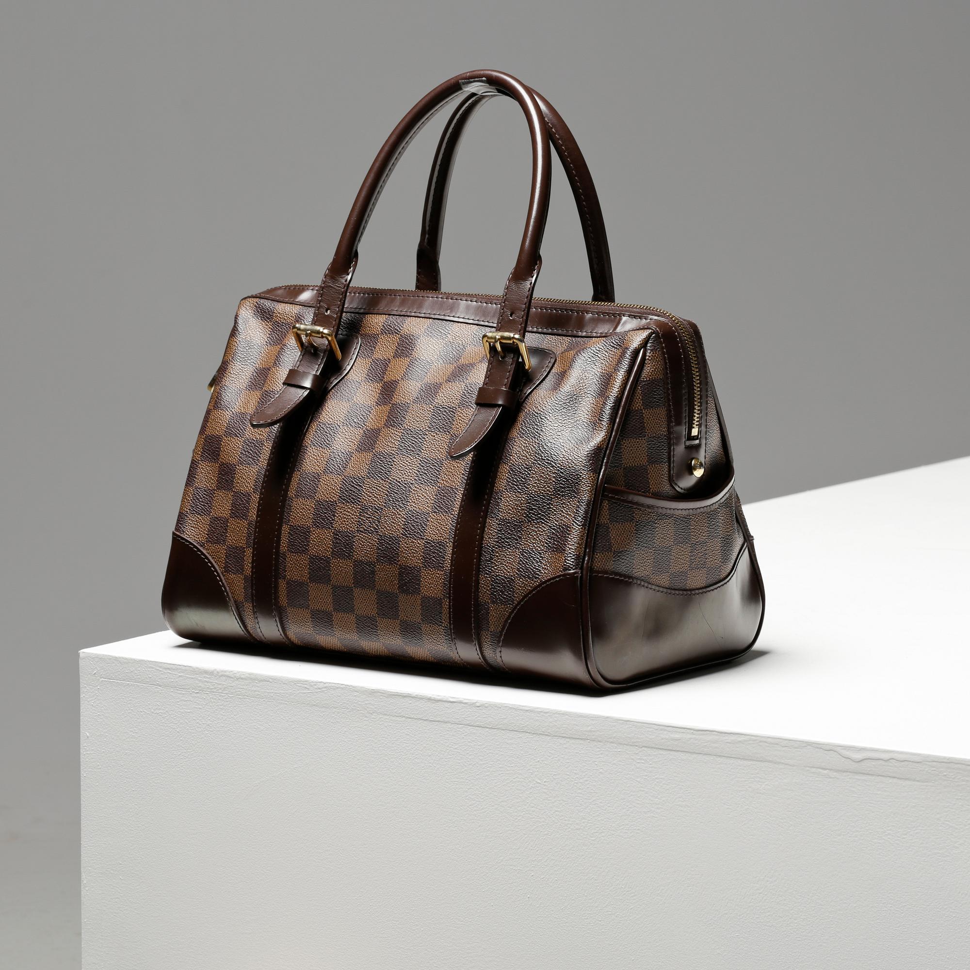 VÄSKA, "Berkeley", Louis Vuitton.