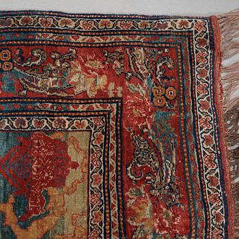 CARPET. Antique Bidjar. 578 x 355 cm, plus one end has 3 cm red flatweave, one has 1,5 cm.