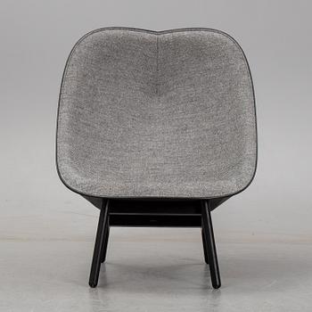 A 21st Century 'Uchiwa' lounge chair by Doshi Levien for Hay.
