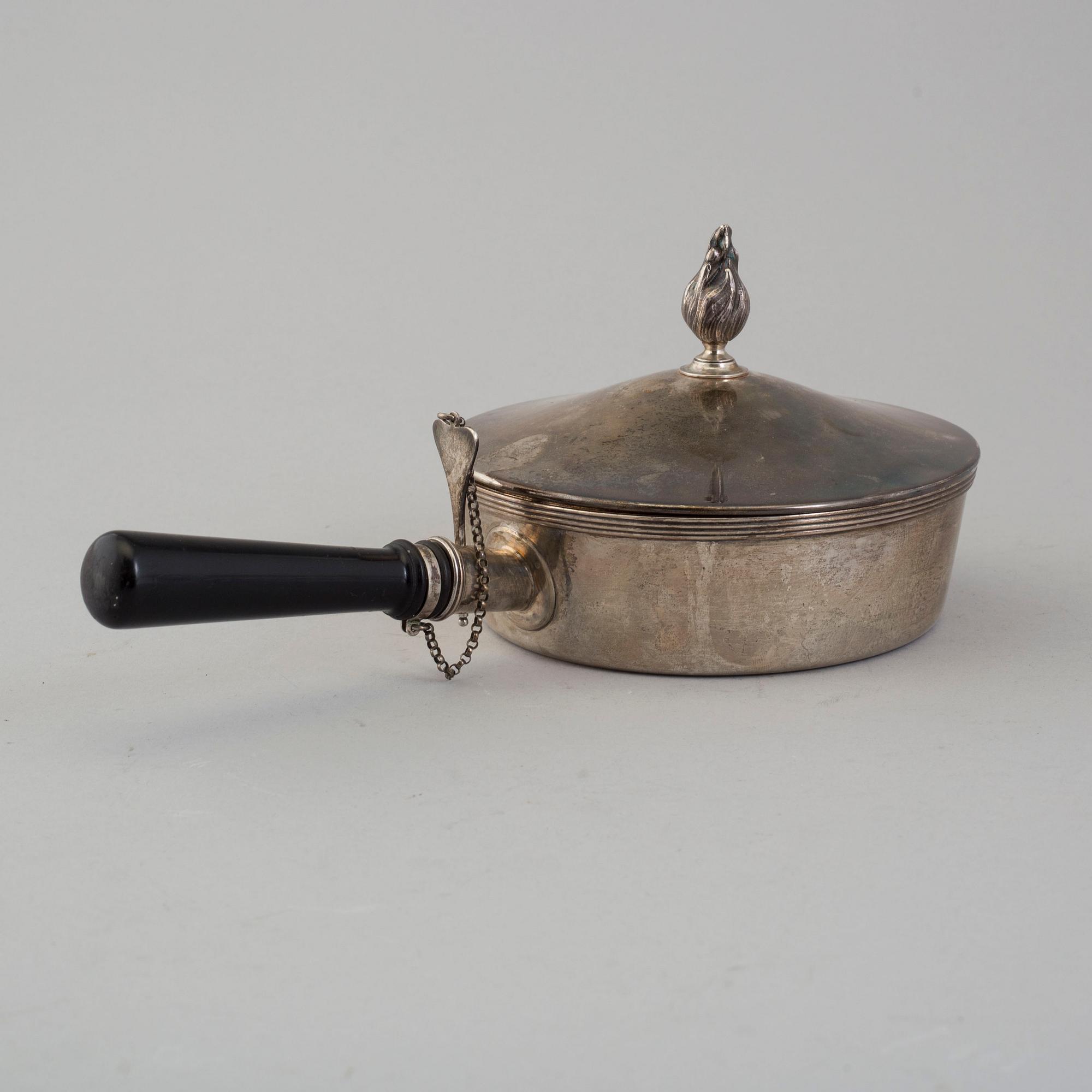 CG HALLBERG, karott med lock, silver, Stockholm, 1914.