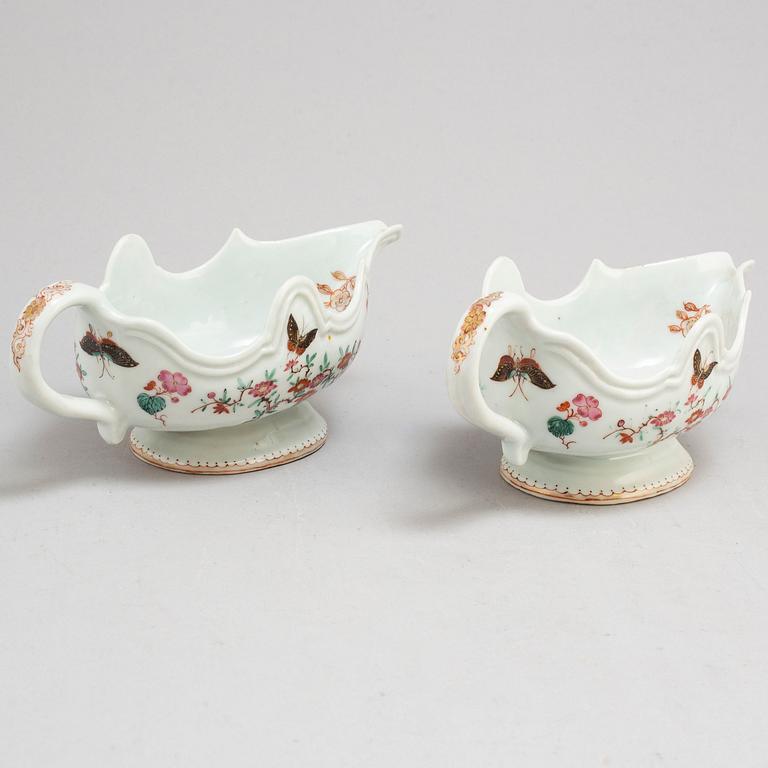 A pair of famille rose sauce boats, Qing dynasty, Qianlong (1736-95).