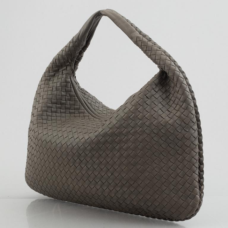 Bottega Veneta, bag "Hobo Bag".