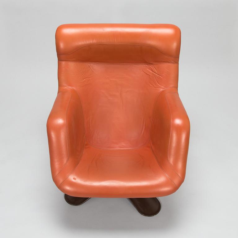 Yrjö Kukkapuro, A 1960's 'Carousel' armchair for Haimi Finland.