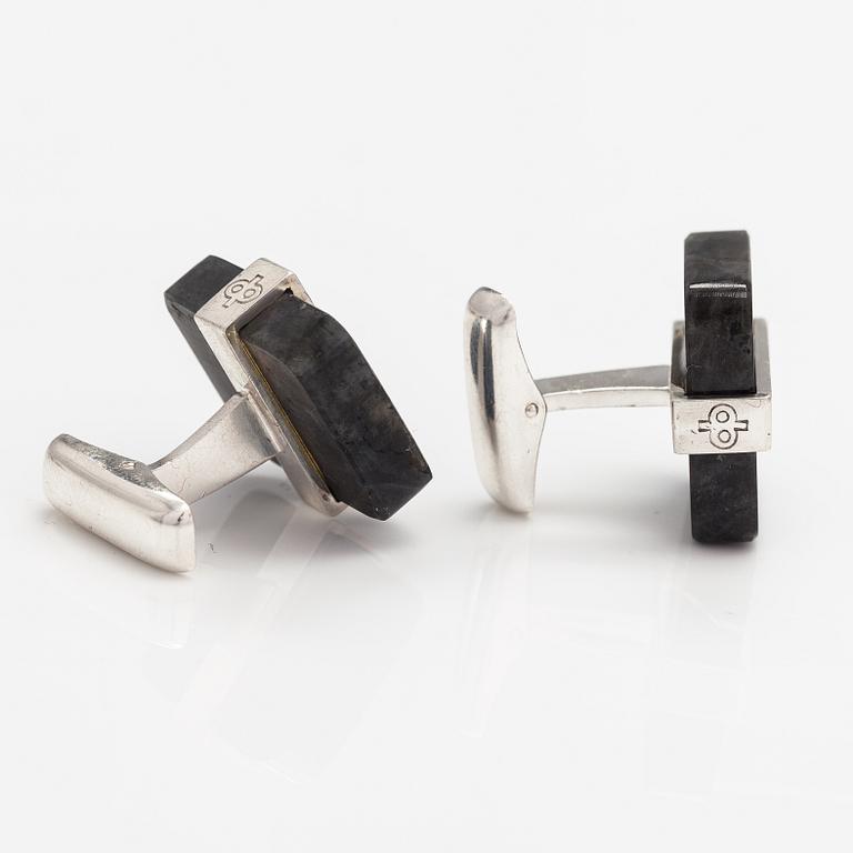 Pekka Piekäinen, A pair of sterling silver cufflinks with spectrolites. Auran Kultaseppä, Turku.