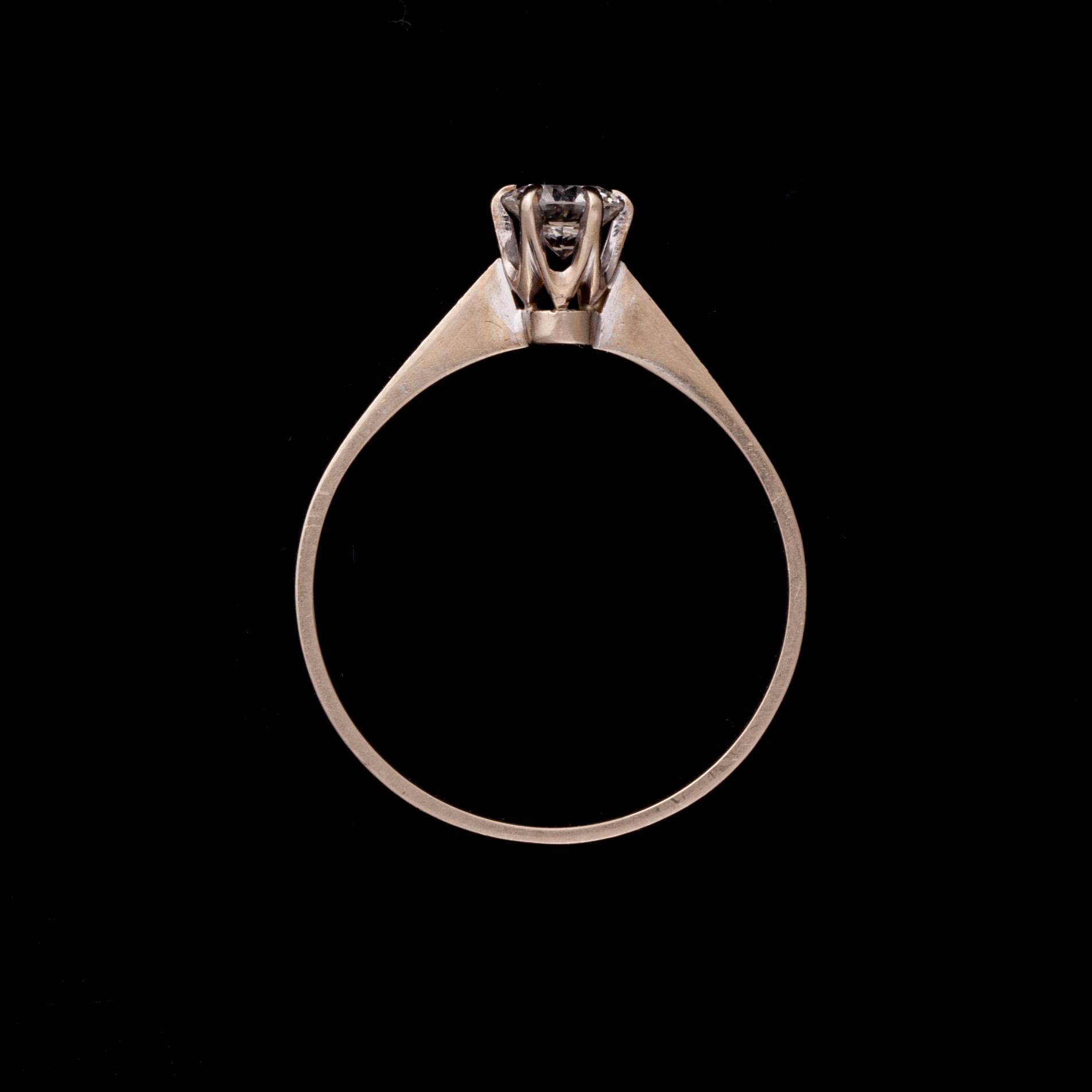 RING, 18K vitguld, diamant. H.J. Lehtovaara, Helsinki 1983. Vikt ca 1,9 g.