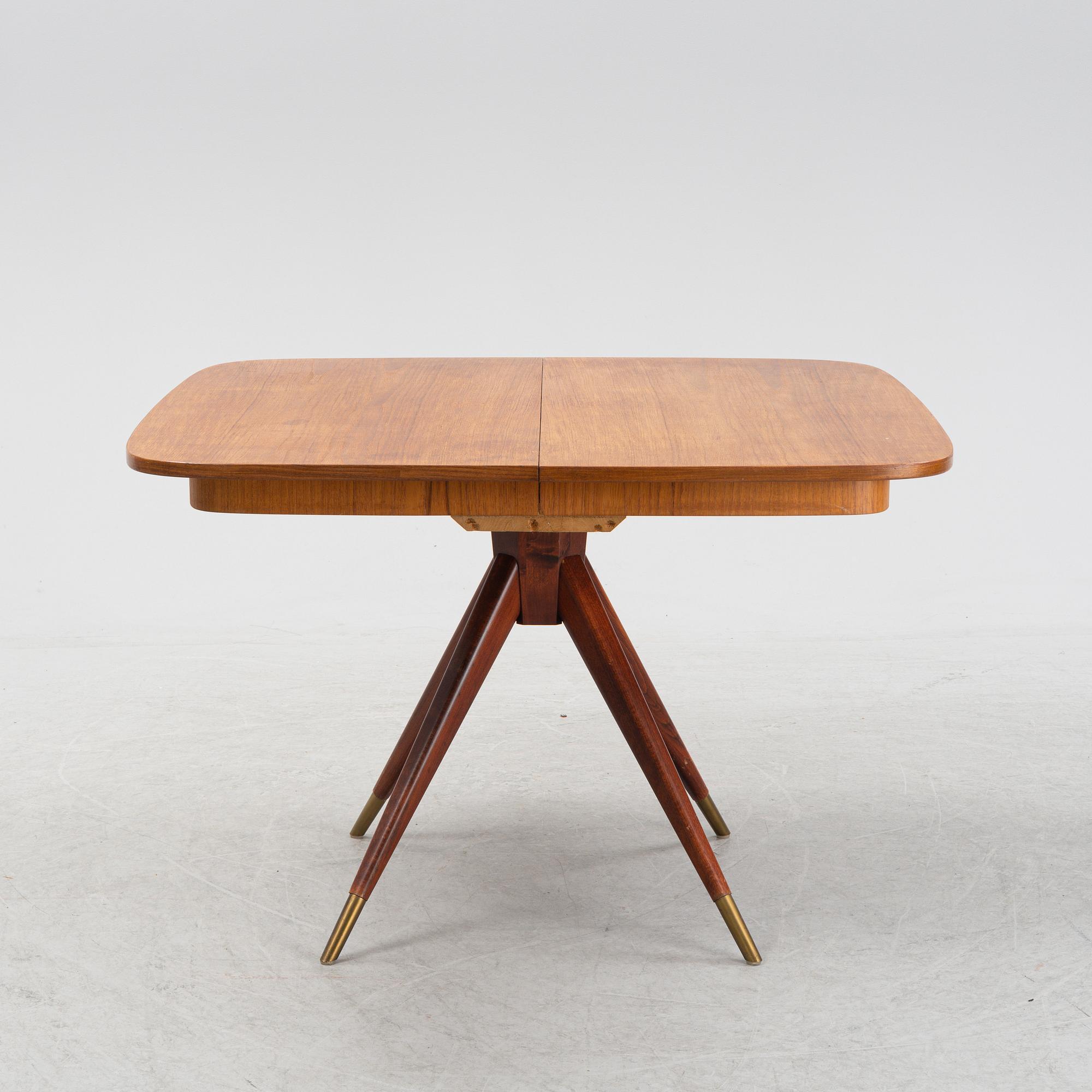 Bengt Ruda, a mid 20th century dining table.