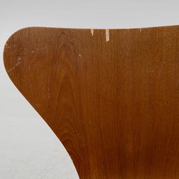 Arne Jacobsen, four "Seven" chairs, Fritz Hansen, Denmark.