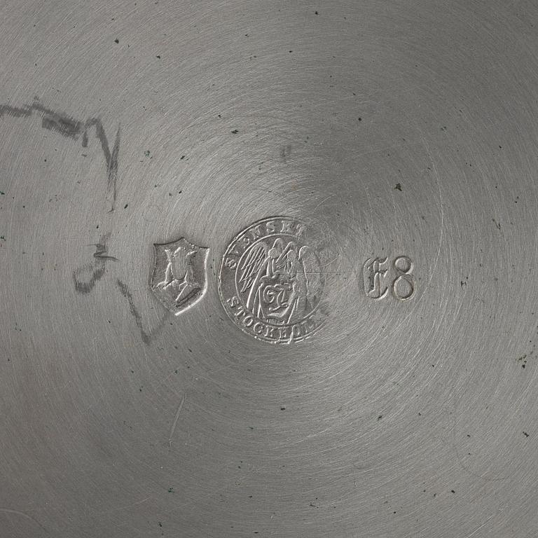 Anna Petrus, skål med hänklar, tenn, Firma Svenskt Tenn, Stockholm 1931.