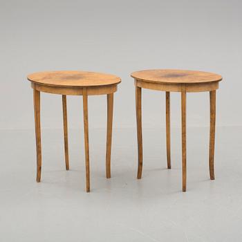 SALONGSBORD, ett par, Karl-Johan-stil, 1900-talets första hälft.
