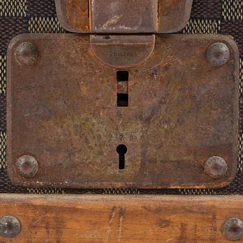 Louis Vuitton suitcase, late 19th century.
