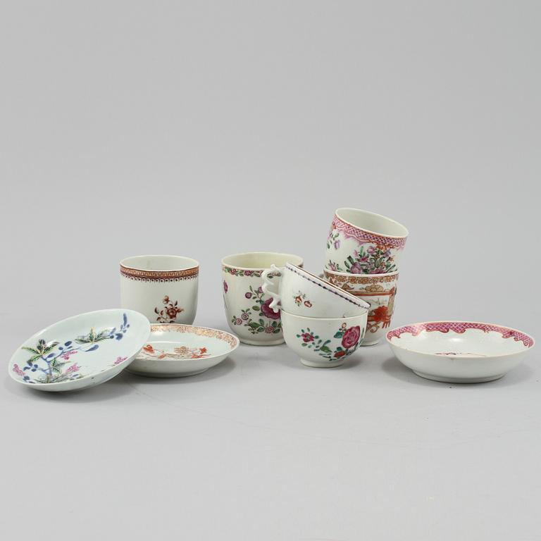 KOPPAR, 6 st samt UNDERFAT, 3 st, porslin Kina, 1700-tal.