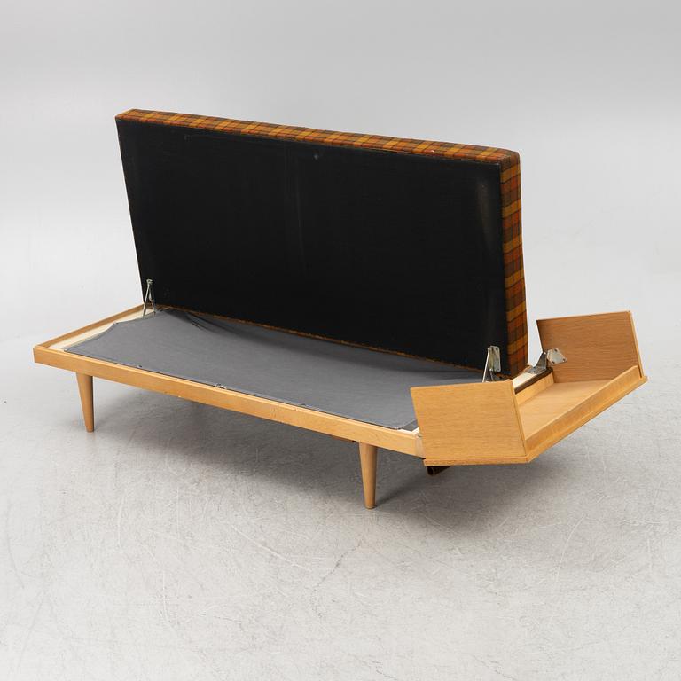 Haldor Vik & Ingmar Relling, daybed/module sofa, "Svane", from the Svane series, Ekornes Fabrikker A/S, Norway, circa 1970.