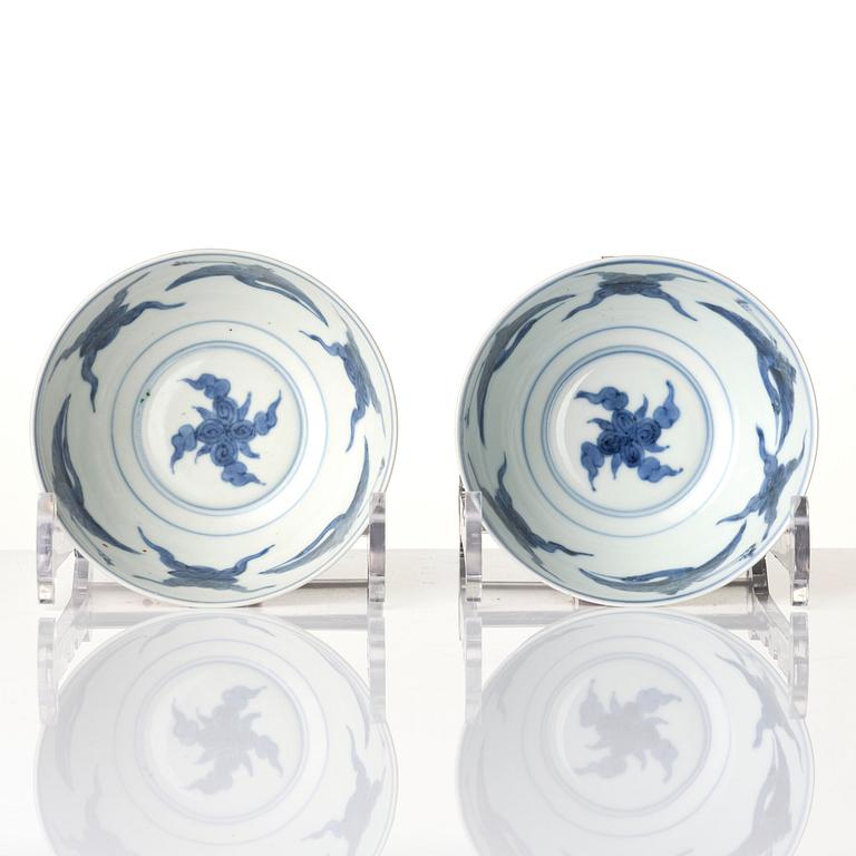 A group of five 'immortals' bowls, Meiji (1868-1912).