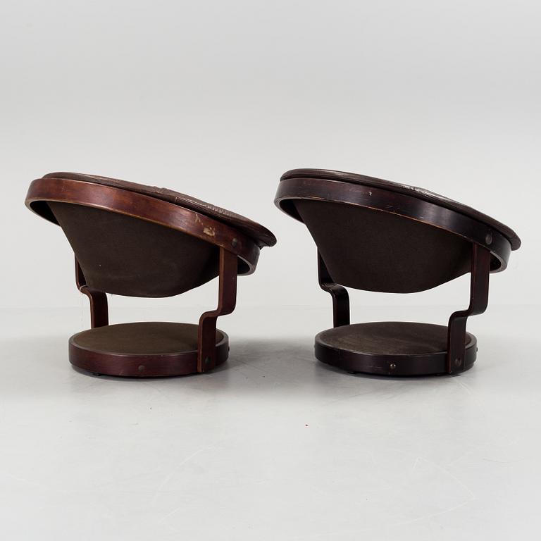 A pair of beech and Leather"Convair" lounge chairs by Oddmund Vad. 1970s.