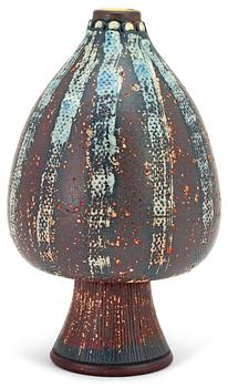 426. A Wilhelm Kåge 'Farsta' stoneware vase, Gustavsberg studio 1955.