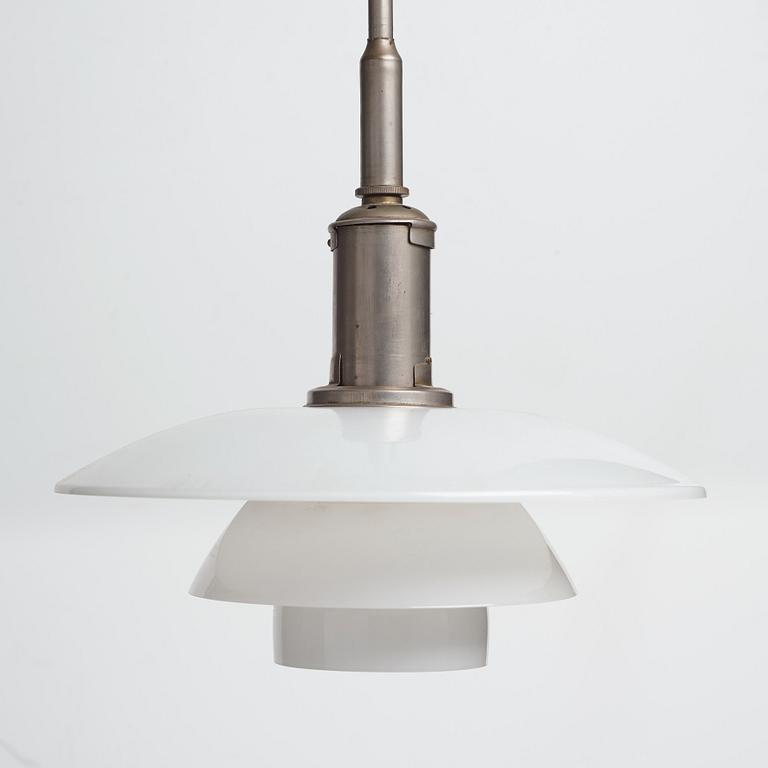 Poul Henningsen, taklampa "PH-3", Louis Poulsen, Danmark, 1930-tal.