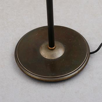 GOLVLAMPA, 1900-talets andra hälft.