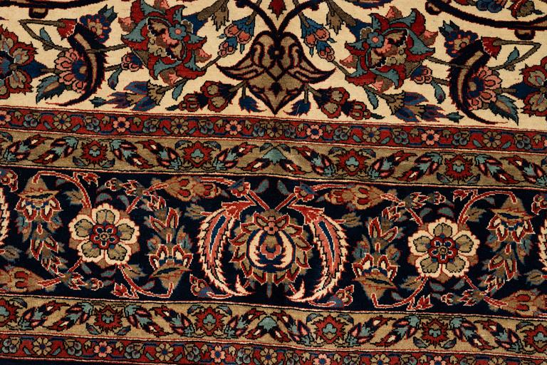 Matta, semiantik Keshan, s.k. Dabri, ca 349 x 269 cm.