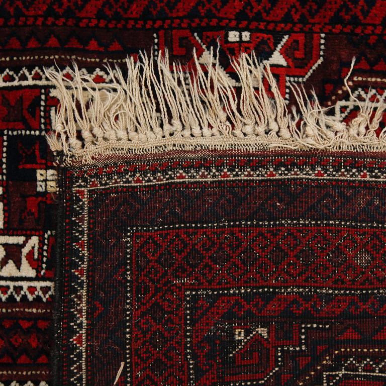 MATTA, orientalisk, old, 158 x 86 cm.