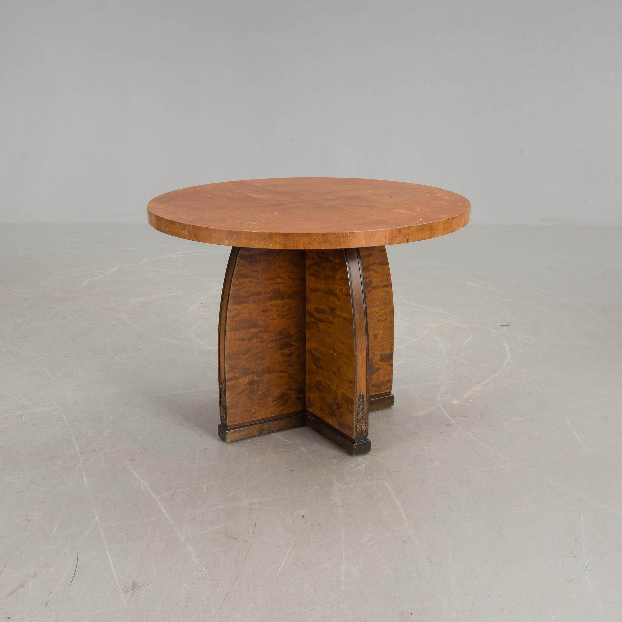 SOFFBORD, 1900-talets första hälft.