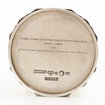 A sterling silver cigarett jar, Borgila, Stockholm, Sweden, 1951.